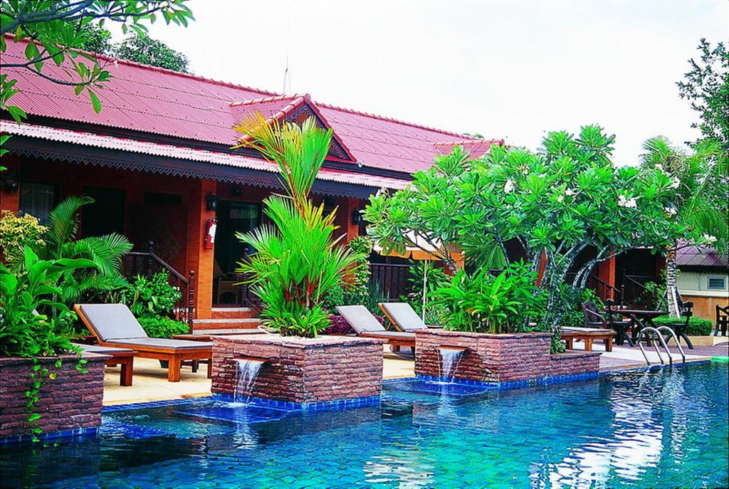 Sabai Resort Pattaya Bagian luar foto