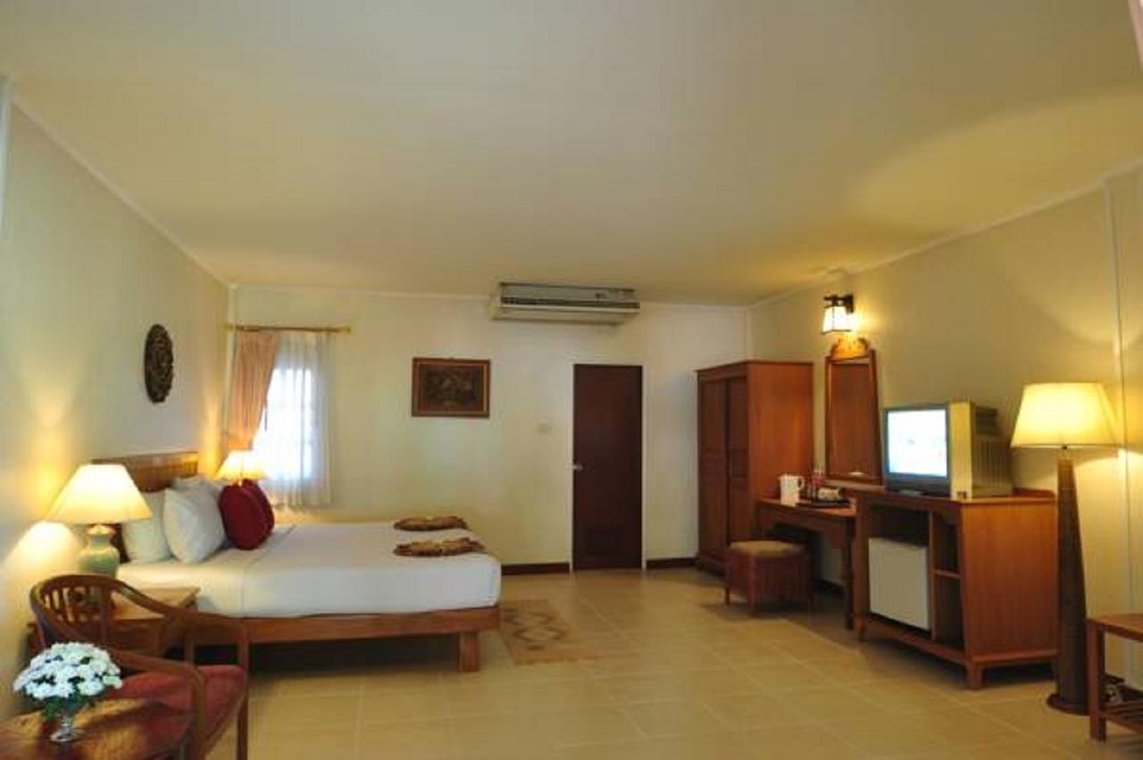 Sabai Resort Pattaya Bagian luar foto